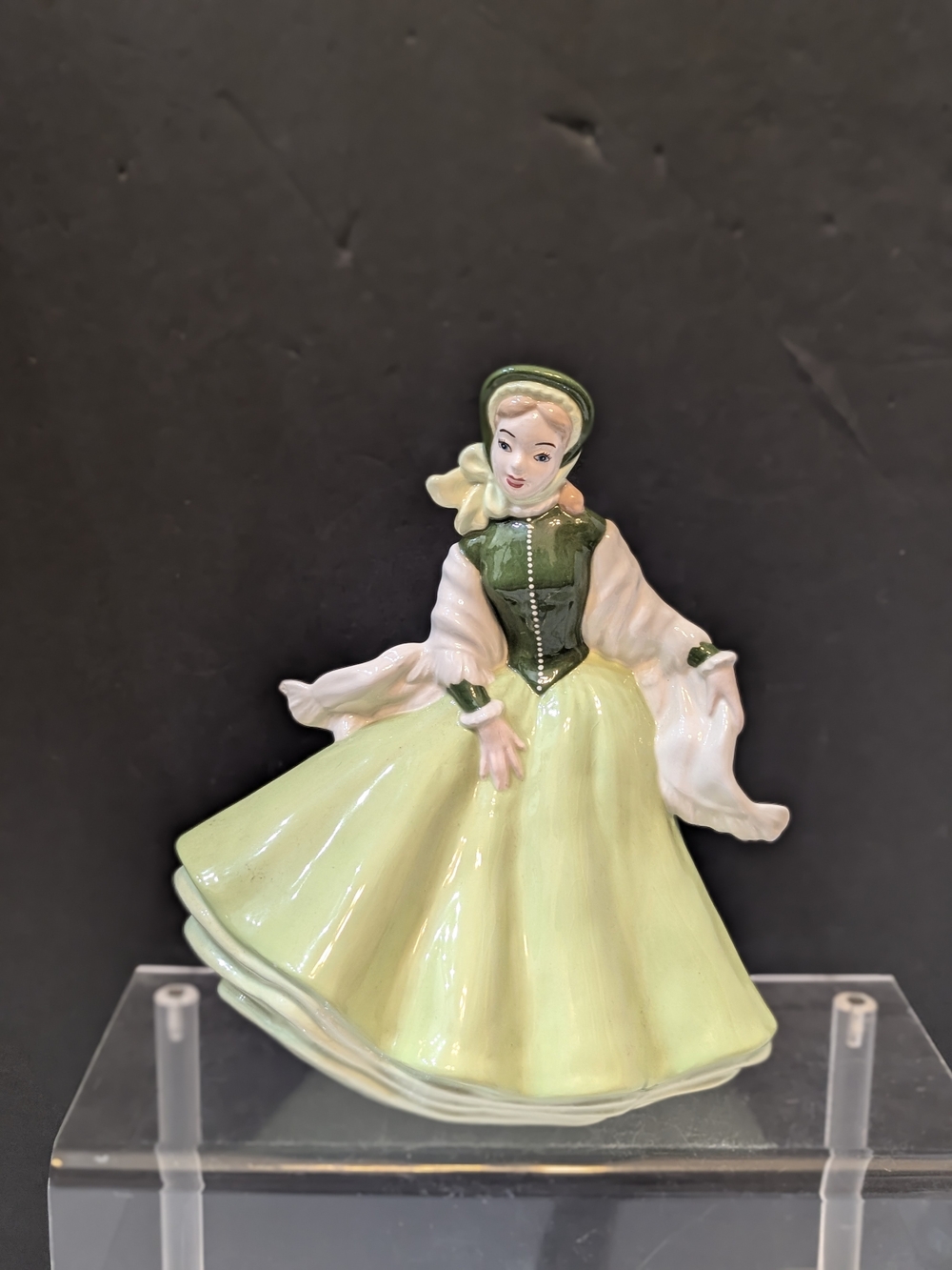 Ceramic Woman Figurine Green Flowing Dress White Shaw w Bonnet w/Bow
